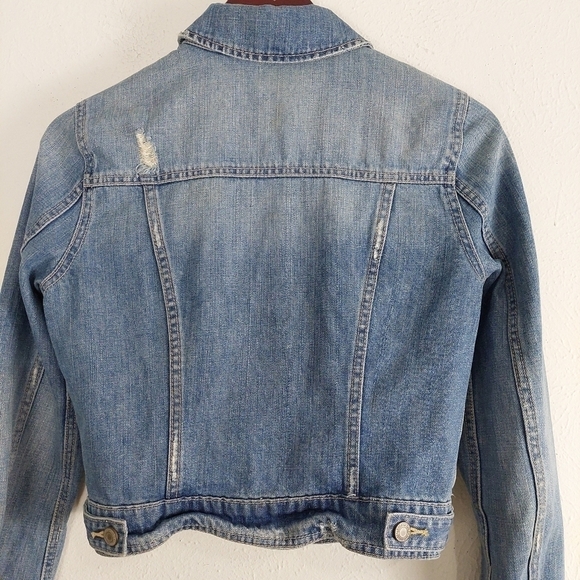 American Eagle distressed Jean Jacket Small, Faded Wash Size S/P Cropped Buttons - Picture 6 of 8